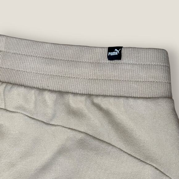 Puma Women’s Beige Fleece Sweatpants Size: Large - Picture 4 of 6